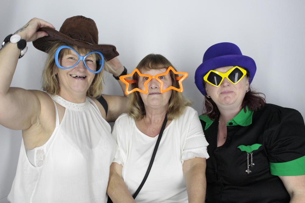 Lisa's 50th Birthday  | View more photos from the event at gallery.myphotoboothexperience.co.uk/u/MyPhotoBoothExperienceLtd/Lisas-50th-Birthday